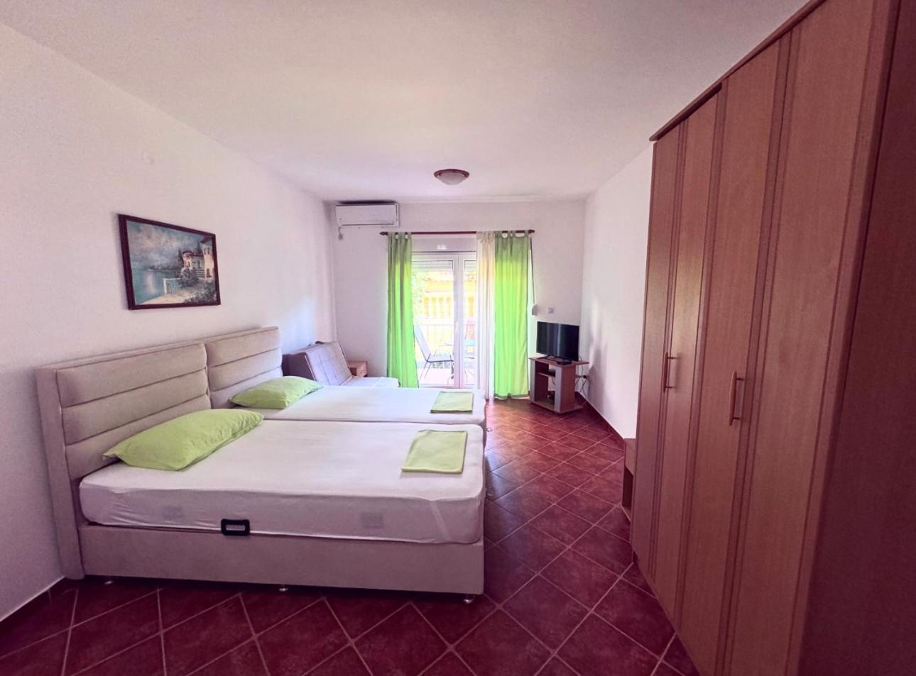 Guesthouse Mb Knezevic Budva Exterior foto