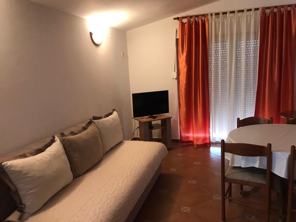Guesthouse Mb Knezevic Budva Exterior foto